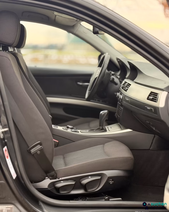 Marktplatz Fahrzeuge & Autoteile