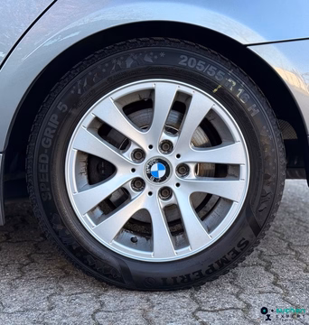 Marktplatz Fahrzeuge & Autoteile